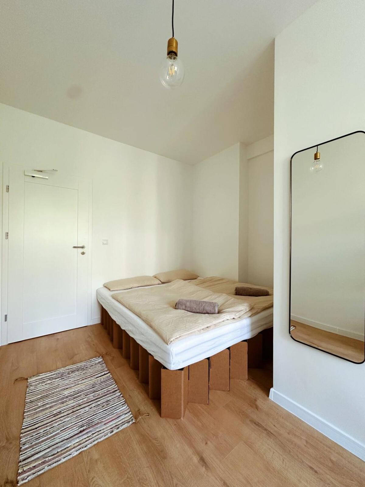 Appartement Helles Elegantes Zimmer In Berlin-schoeneberg 5 *
